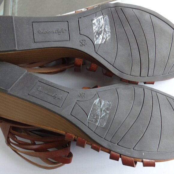 American Eagle women's strappy sandals size 6 1/2, brown with 1" wedge heels VGC - Picture 9 of 13